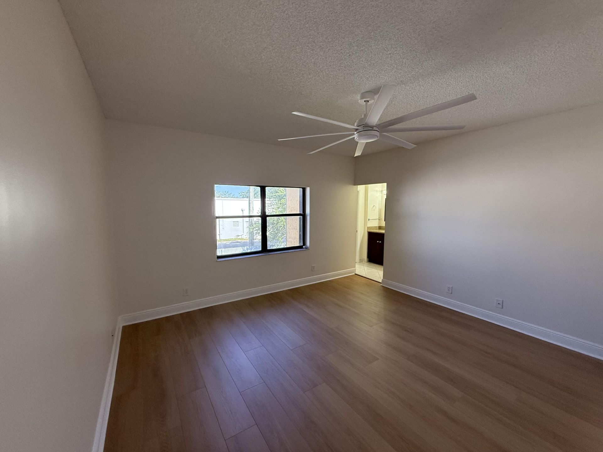 Building Photo - 4538 NW 90th Ave