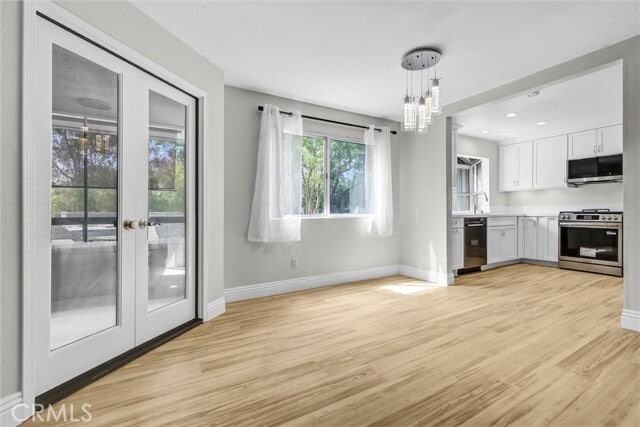 Building Photo - 23342 Caminito Los Pocitos