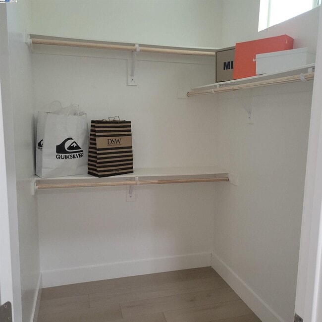 Building Photo - 2627 Beaumont St