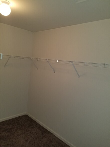 Building Photo - 1196 Megan Ct