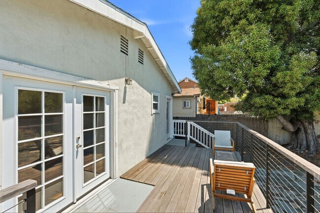 Building Photo - Beautiful Spacious 3-bedroom 2-Bath Home in Berkeley!