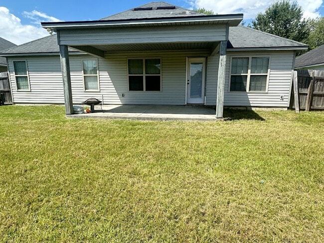 Building Photo - 4024 Glen Laurel Dr N