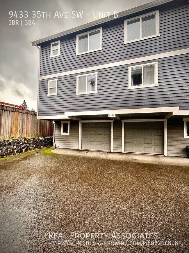 West Seattle Townhouse near Fautleroy Park 9433 35th Ave SW Seattle