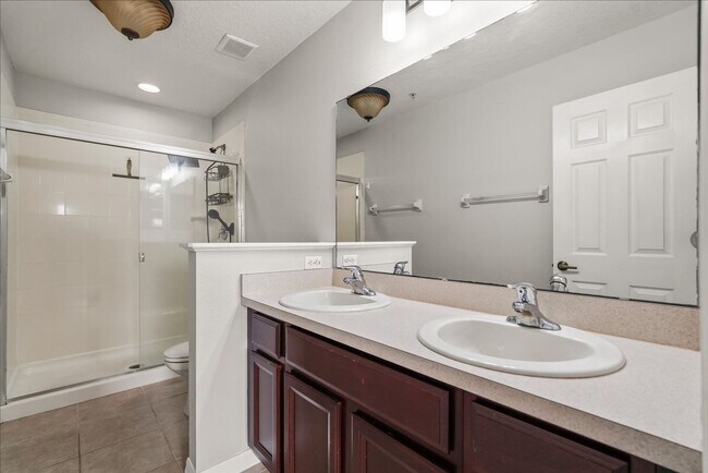 Building Photo - 13536 Tea Rose Way