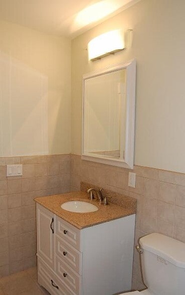 Building Photo - 99 Hull St