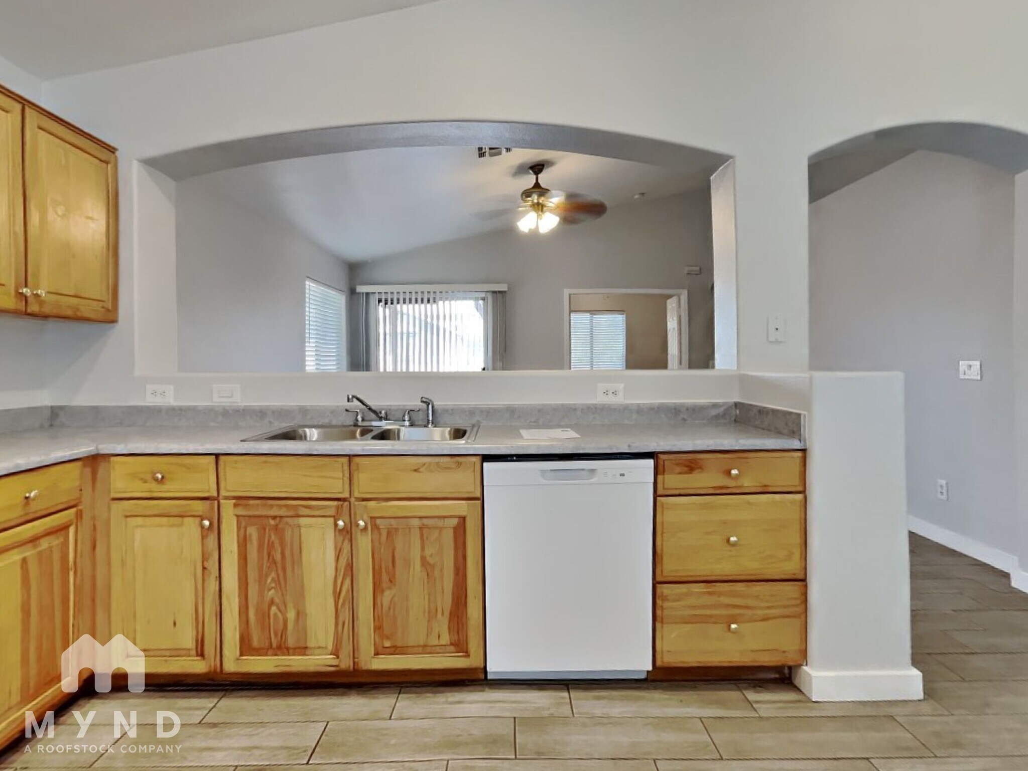 Building Photo - 3811 S 74th Dr