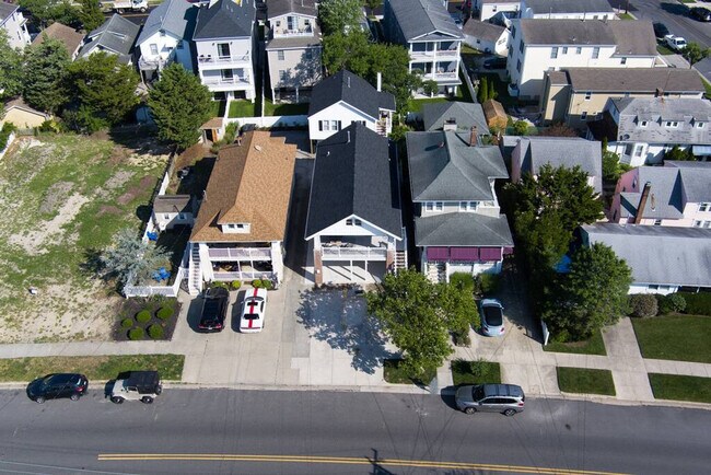Building Photo - 54 Wesley Rd