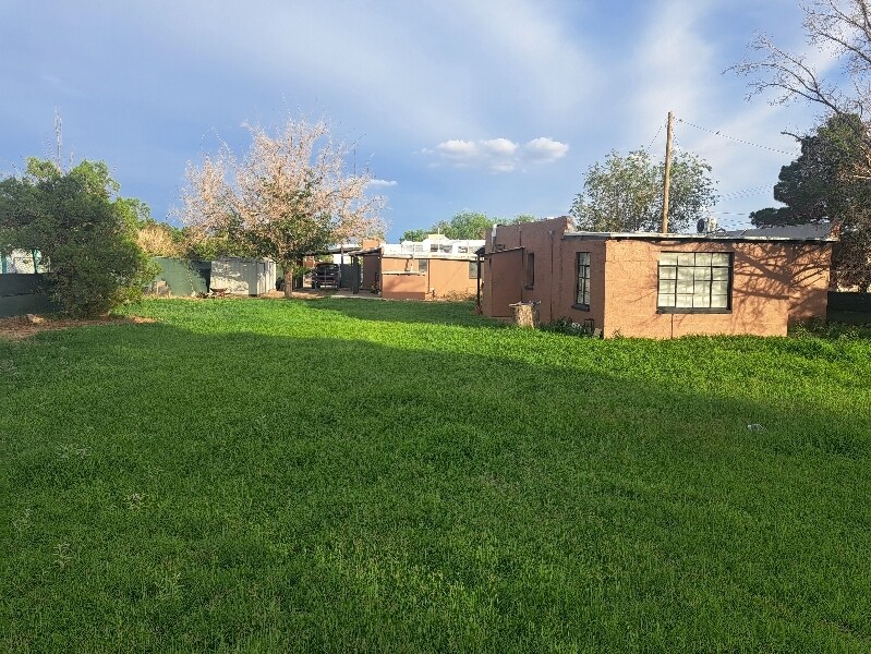 Building Photo - 7817 West Dr