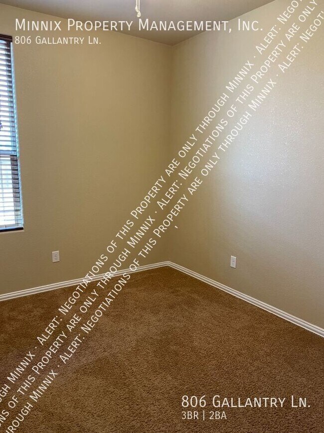 Building Photo - 806 Gallantry Ln.