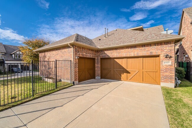 Building Photo - 1117 Ferndale Dr