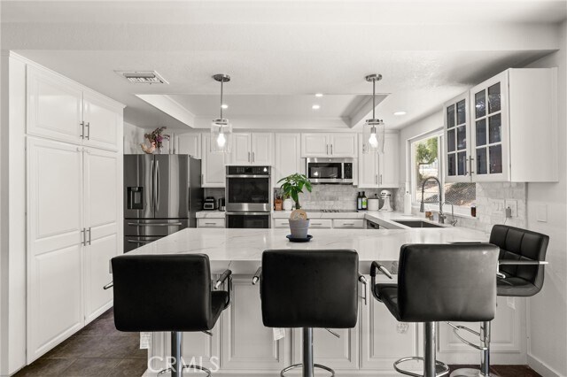 Building Photo - 21250 Cielo Vista Way