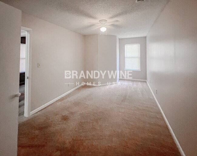 Building Photo - 3868 Springleaf Point