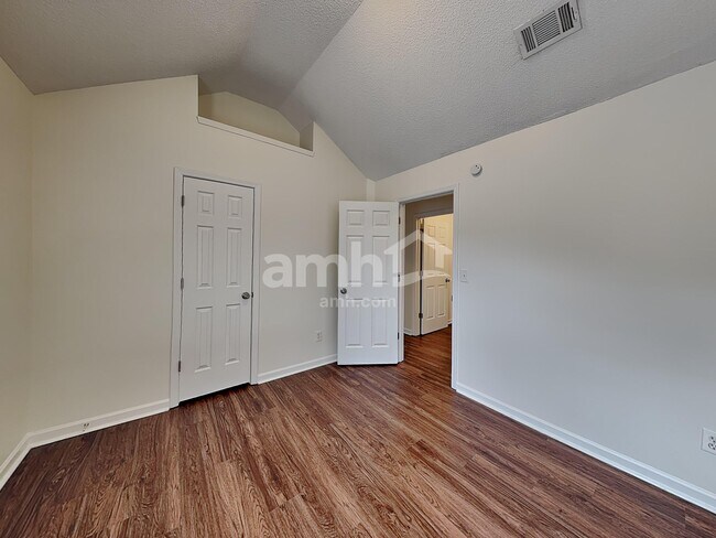 Building Photo - 4729 Score Ct