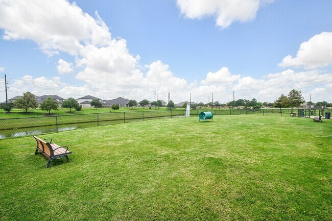 Building Photo - 3578 Lovebird Ln