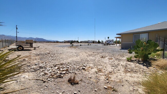 Building Photo - 831 David Adam Rd