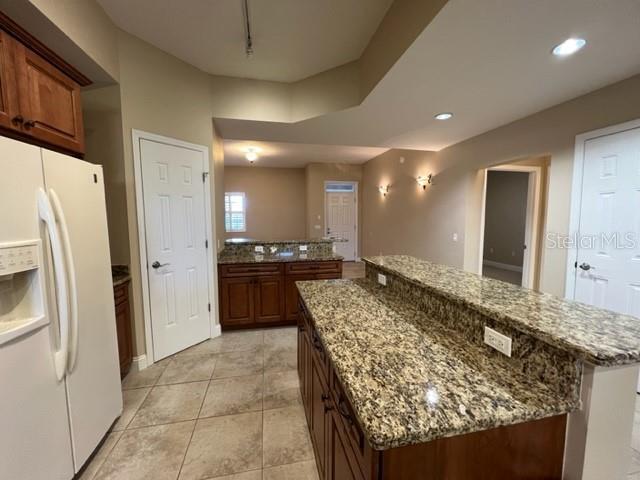 Building Photo - 7710 Lake Vista Ct