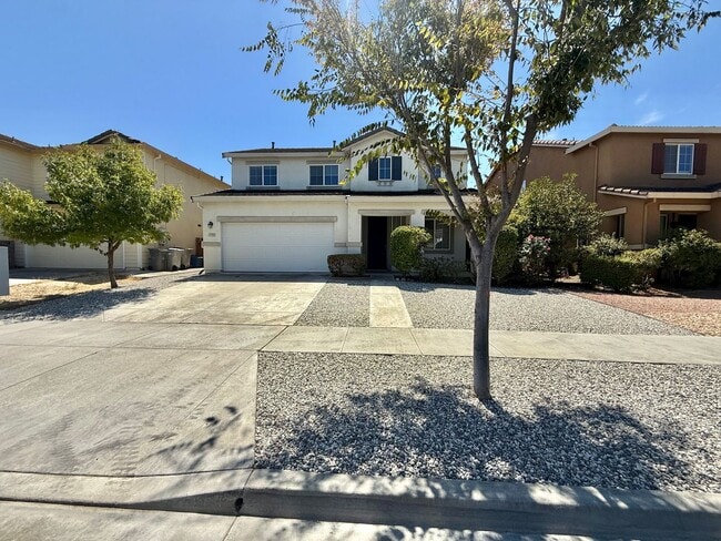 Building Photo - Lovely 2 Story Home In East Woodland In Great Location