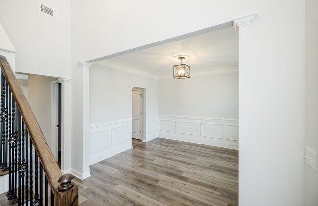 Building Photo - 5270 Copse Dr