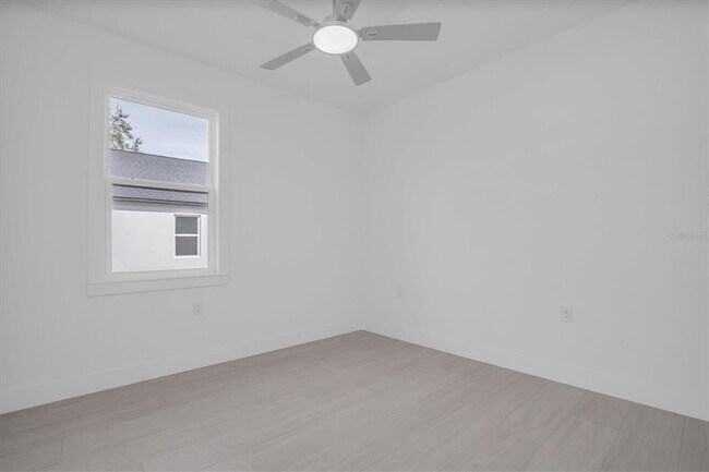 Building Photo - 5331 71st Way N