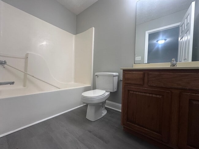 Building Photo - 3417 Legacy Run