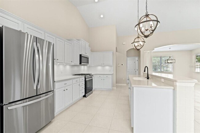Building Photo - 7806 Drayton Cir