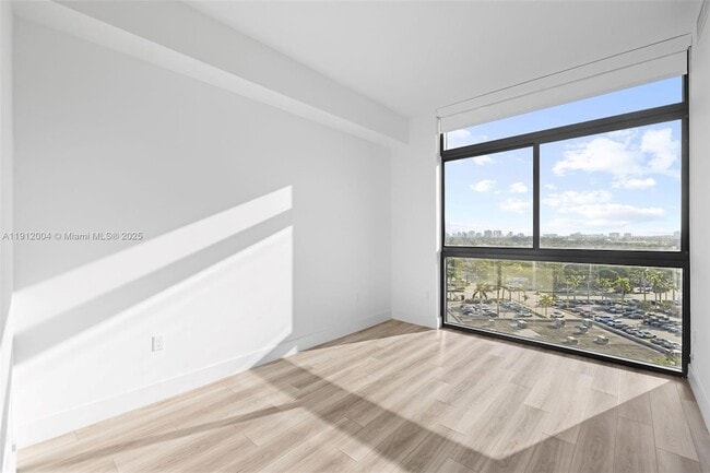 Building Photo - 101 Diplomat Pkwy