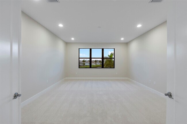 Building Photo - 20119 Pacific Dunes Dr