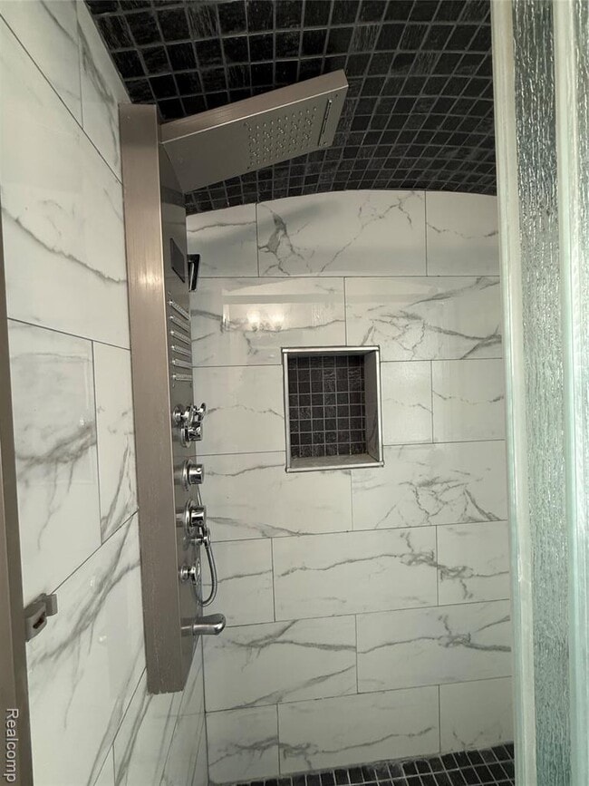 Building Photo - 15361 Payne Ct