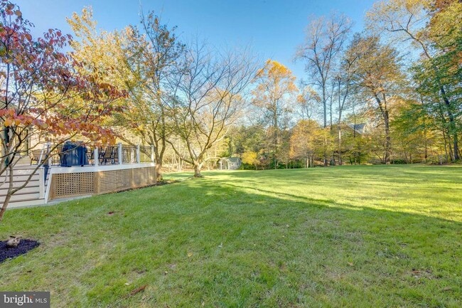 Building Photo - 1057 Vista Dr