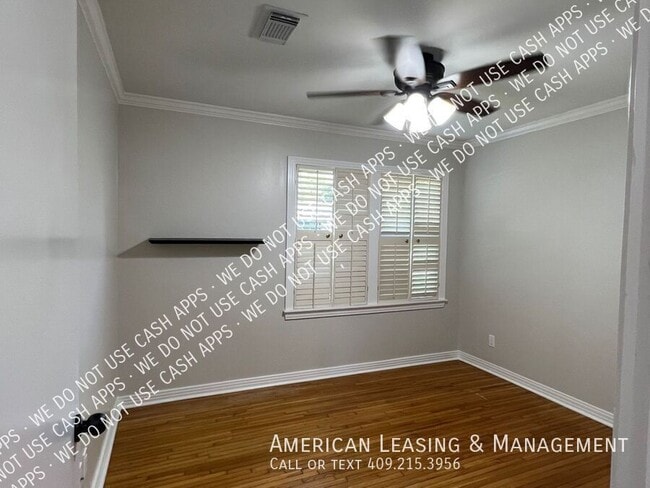 Building Photo - 695 Peyton-