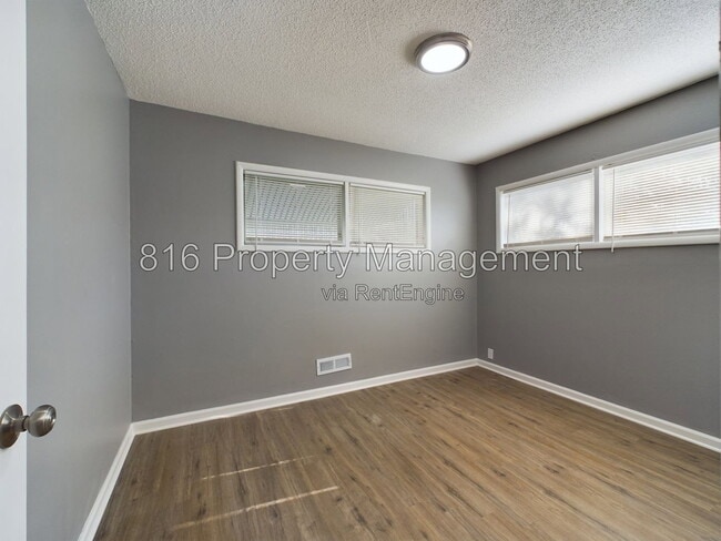 Building Photo - 10800 Blue Ridge Blvd