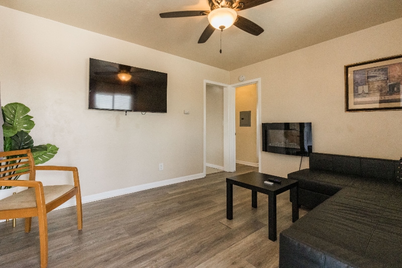 Primary Photo - 4124 Gamma St