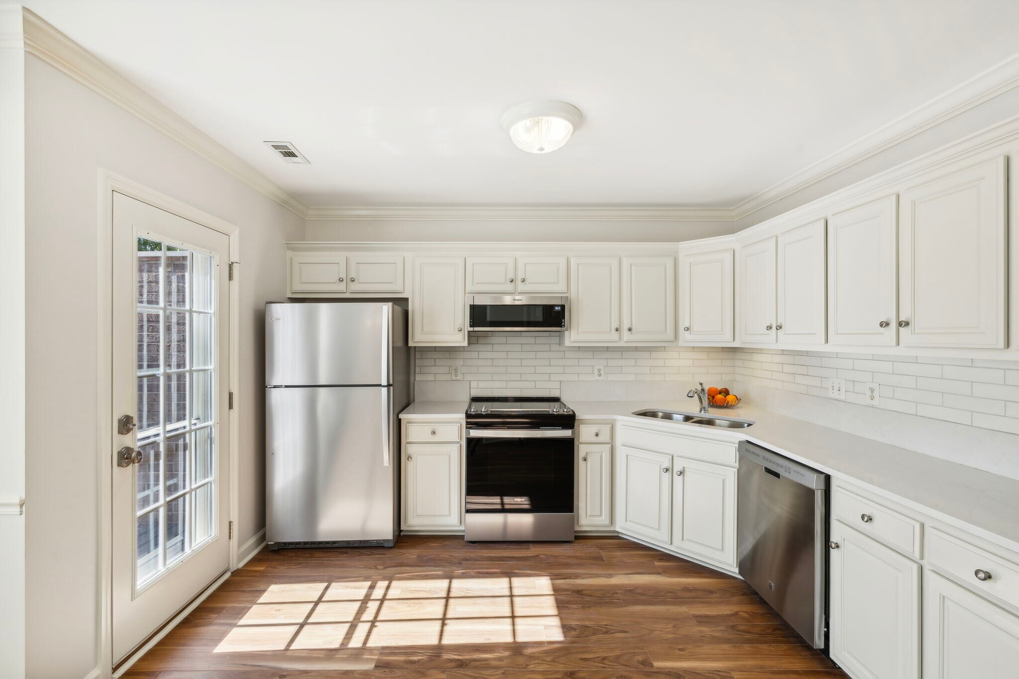 Building Photo - 1614 Brentwood Pointe