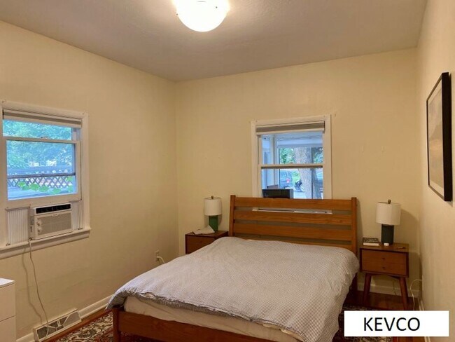 Building Photo - Remodeled Laporte Ave House!