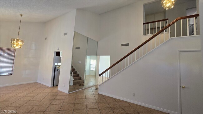 Building Photo - 4724 Cosley Dr