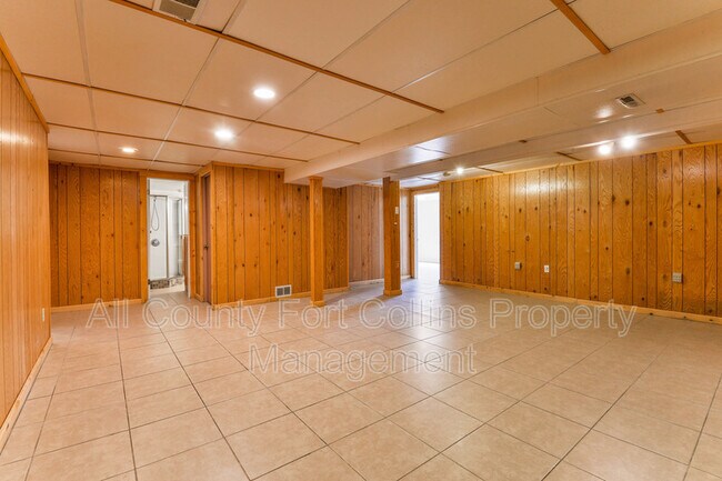 Building Photo - 3907 Benthaven St
