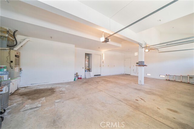 Building Photo - 9531 Montanza Way