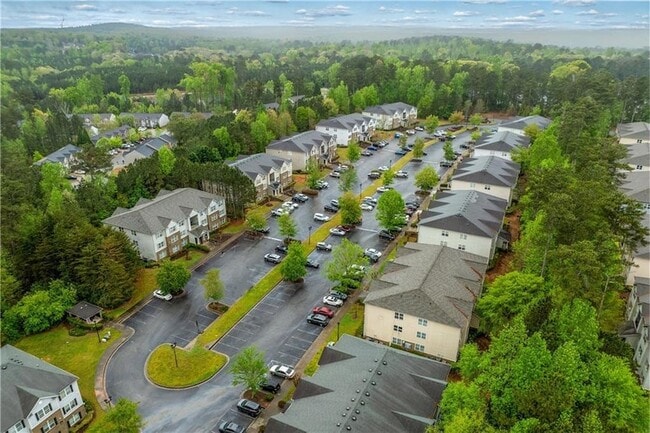 Building Photo - 13202 Fairington Ridge Cir