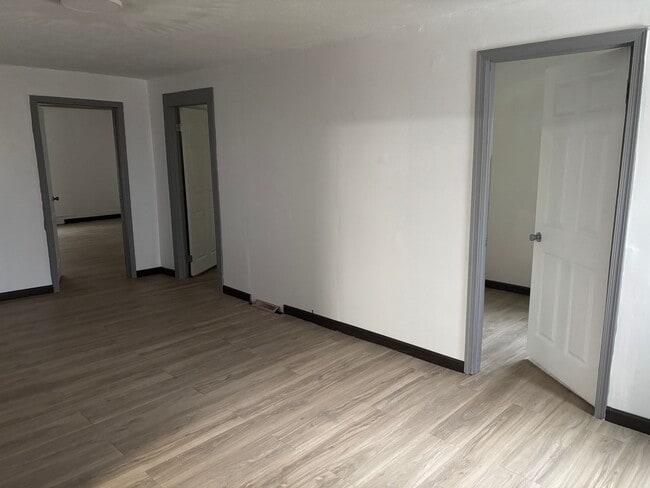 Building Photo - 3Bed New Phila Ranch Home for Rent