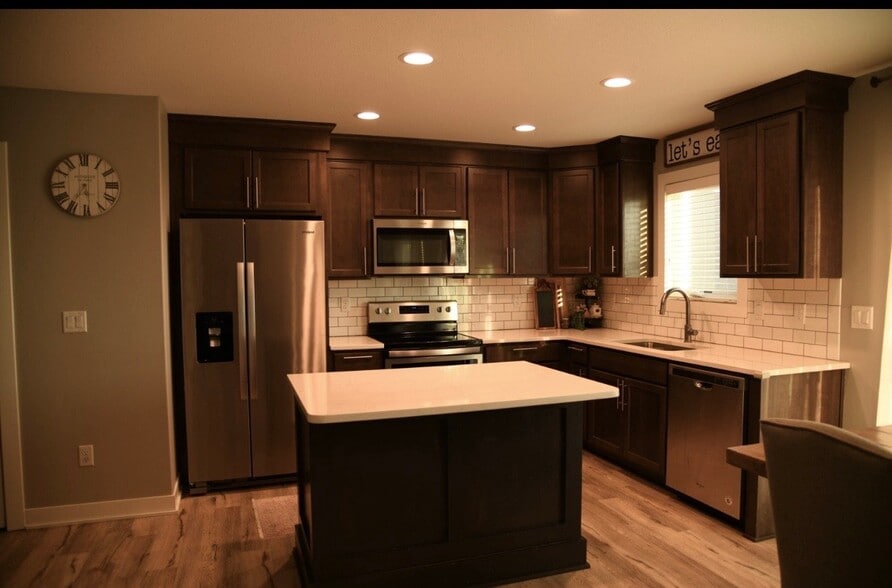 Building Photo - 1204 NE 21st St