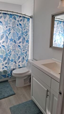 Building Photo - 534 NW 5th St