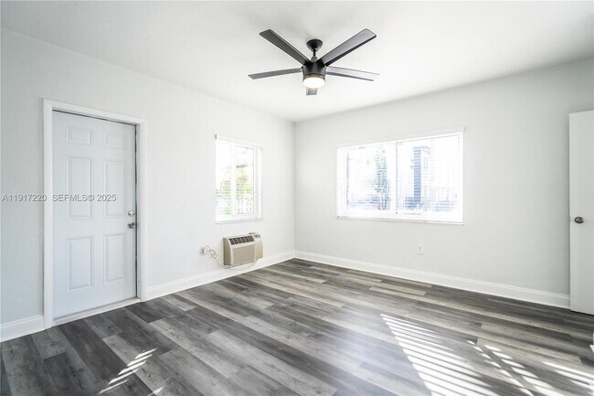 Building Photo - 7911 Abbott Ave