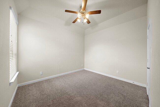 Building Photo - 4923 Windy Poplar Trl