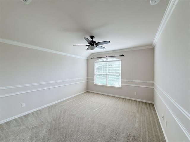 Building Photo - 12571 Valley Spring Dr