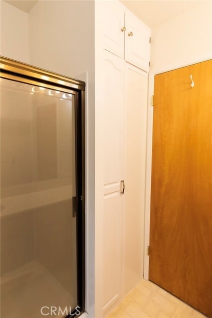 Building Photo - 5310 Wilma St