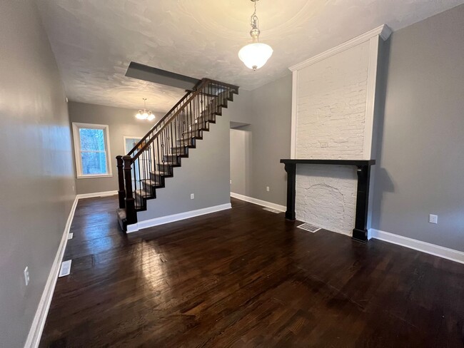 Building Photo - A Gorgeous, Completely Remodeled, Historic...