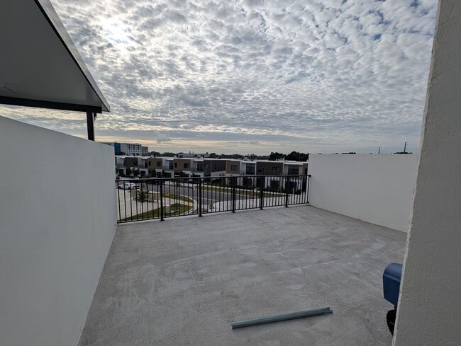 Building Photo - 26124 SW 146th Ave