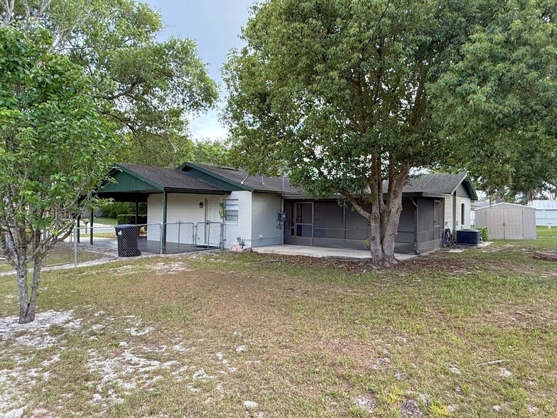 Building Photo - 7675 Stratford Blvd