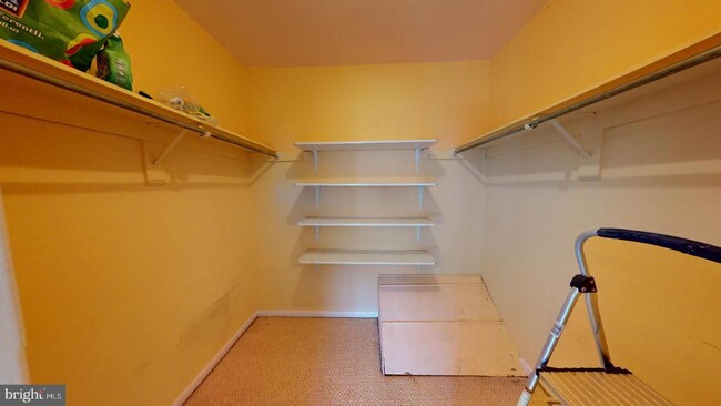 Building Photo - 3836 Miramonte Pl