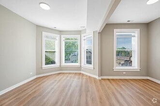 Building Photo - 2 bedroom in Chicago IL 60657
